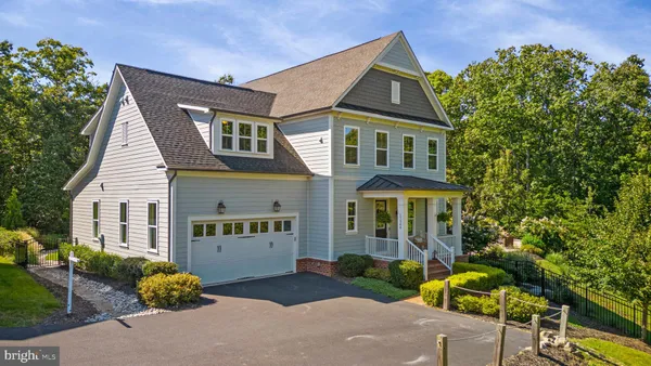 $1,300,000 | 17200 Miss Packard Court, Dumfries, VA 22026