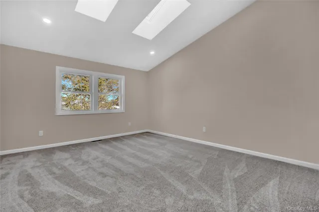 $665,000 | 815 Franklin Avenue, Unit 4, Franklin Square, NY 11580