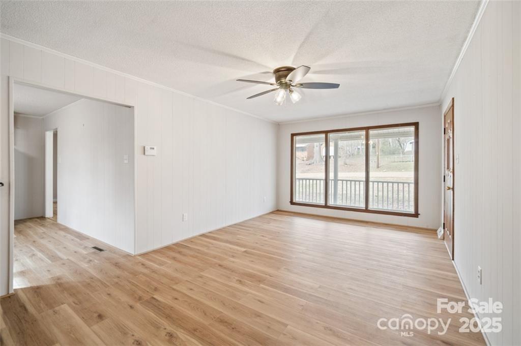 122 Lowry Row York, SC 29745 - Photo 12 of 25 Gallery Image 12