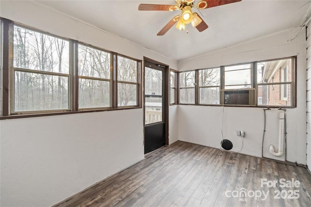 122 Lowry Row York, SC 29745 - Photo 22 of 25 Gallery Image 22