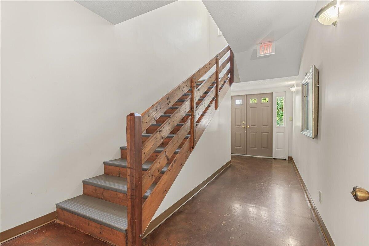 359 Co Road Etowah, TN 37331 - Photo 10 of 53