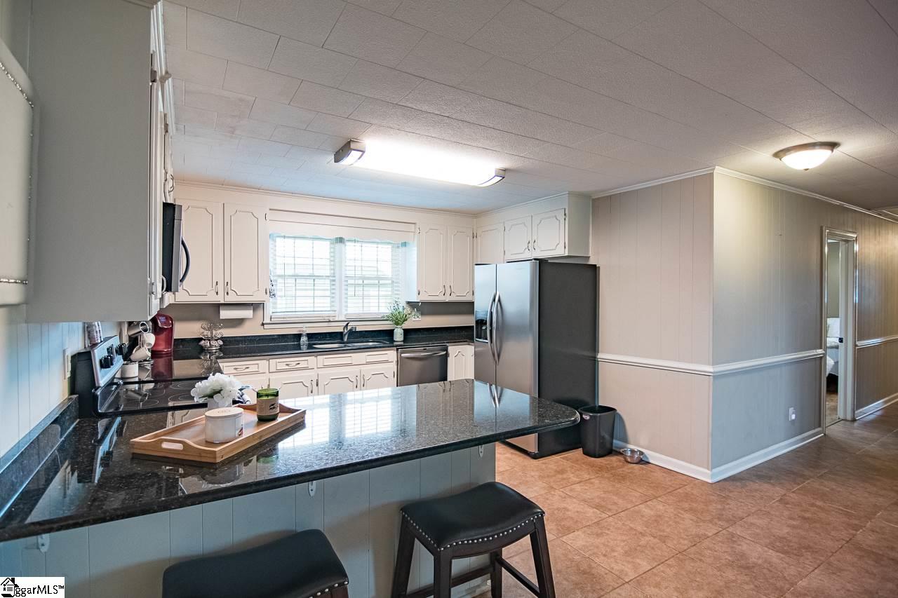 443 Abercrombie Road Gray Court, SC 29645 - Photo 14 of 25