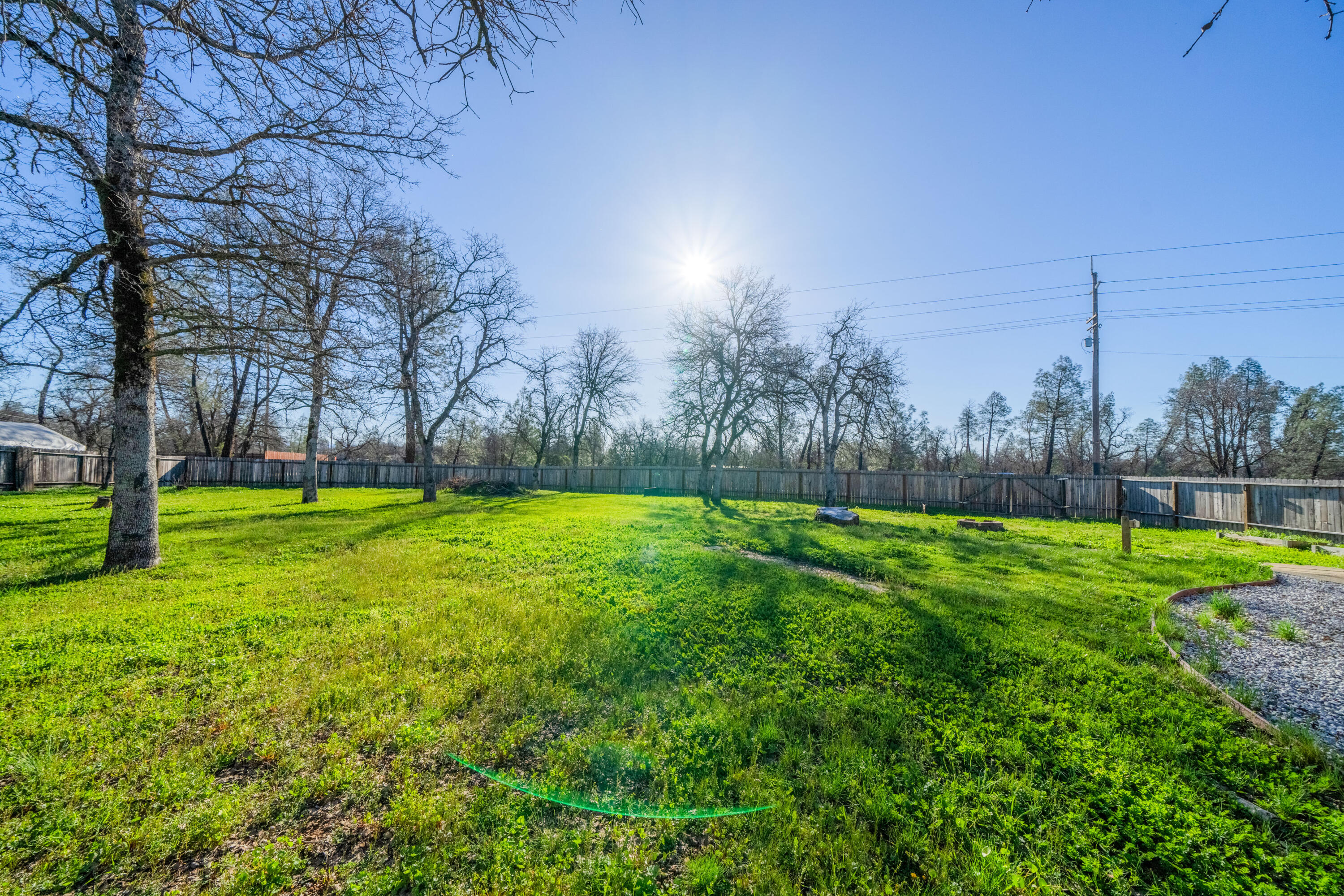 12161 Randolph Road Redding, CA 96003 - Photo 20 of 37 a view of yard with green space