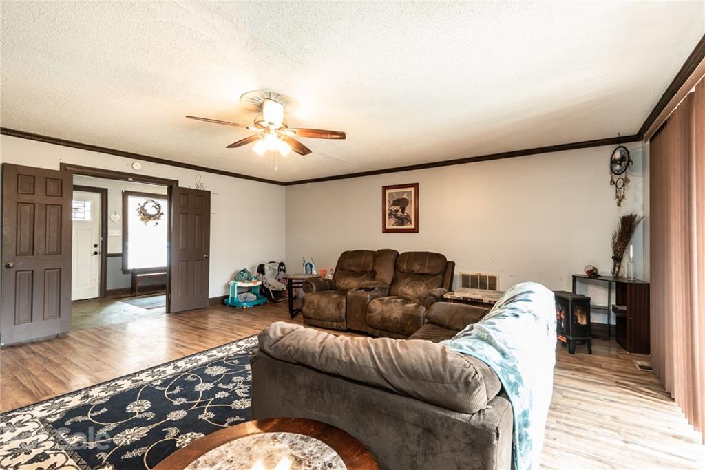 171 Haigler Road Lenoir, NC 28645 - Photo 3 of 31 Gallery Image 3
