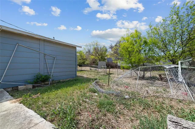 $79,900 | 8057 County Road 606, Brownwood, TX 76801