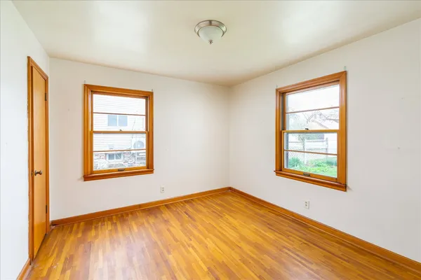 $128,500 | 708 Market Street, Henry, IL 61537