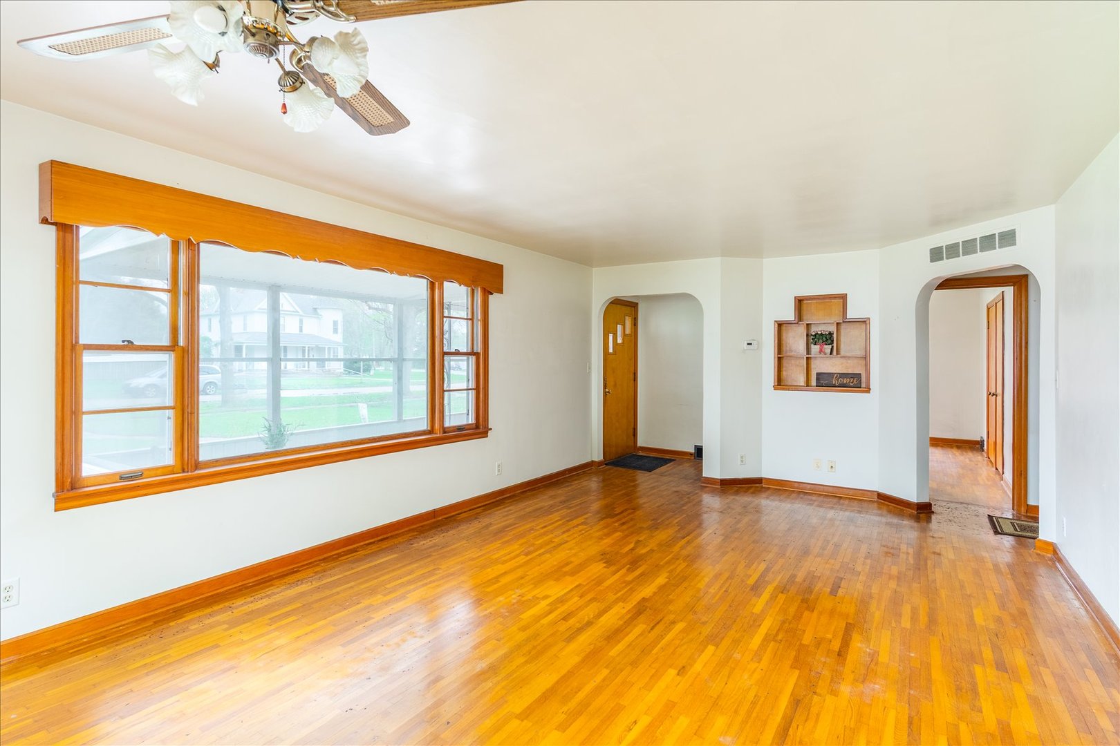 708 Market Street Henry, IL 61537 - Photo 5 of 20