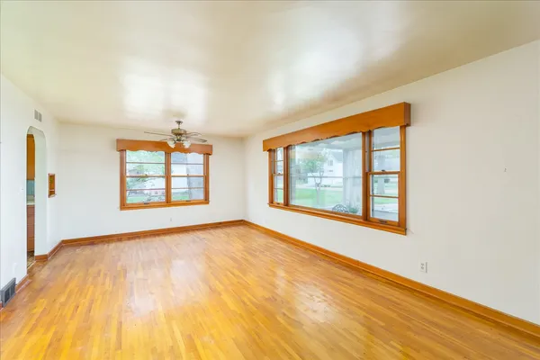$128,500 | 708 Market Street, Henry, IL 61537