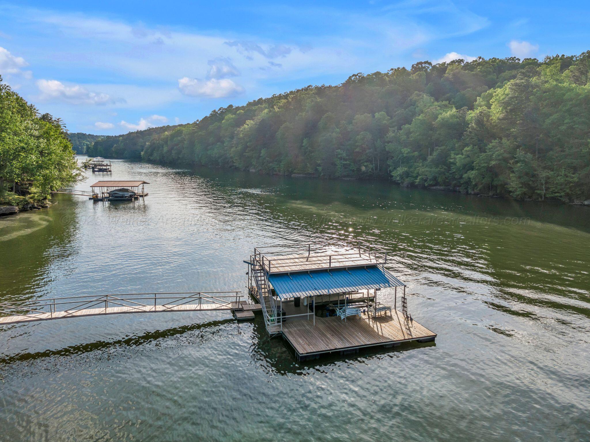 Dock
