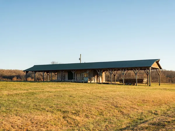 $11,495,000 | 6415 Pinewood Road, Nunnelly, TN 37137