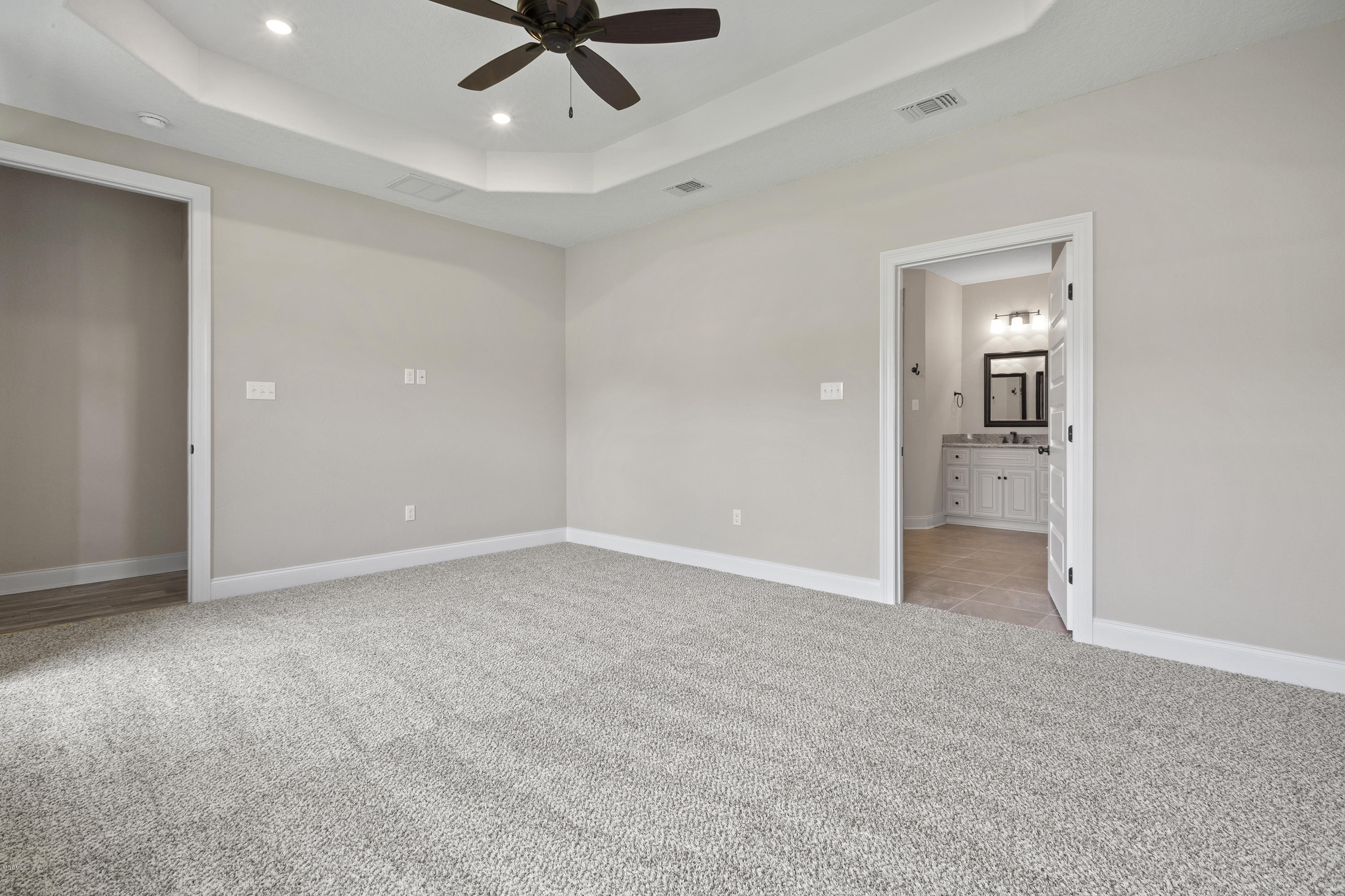 2904 Harder Road Ocean Springs, MS 39564 - Photo 14 of 26 014