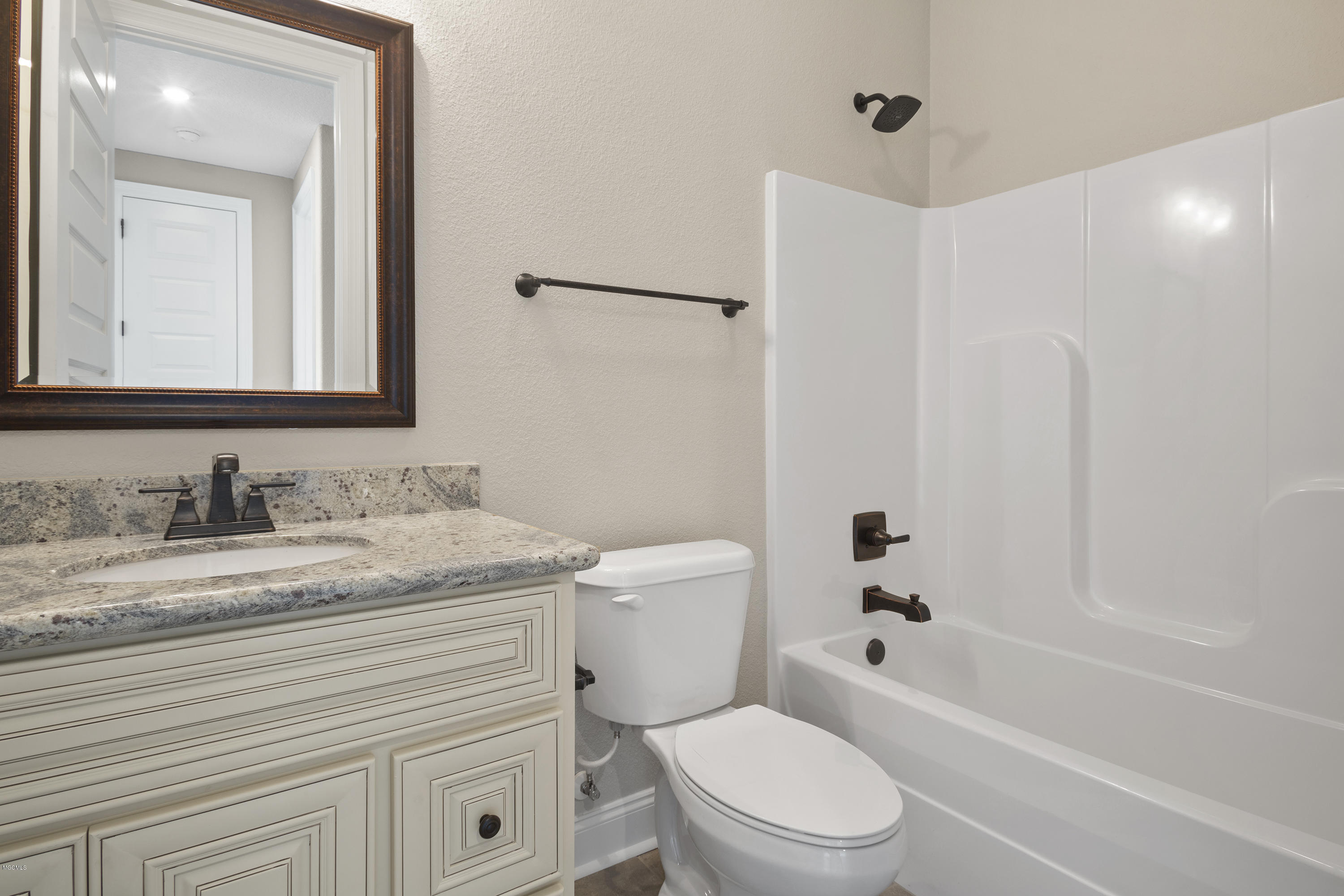 2904 Harder Road Ocean Springs, MS 39564 - Photo 21 of 26 021