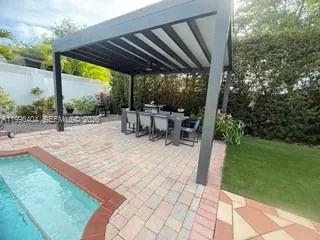 $4,000 | 14382 Southwest 27th Street, Miami, FL 33175