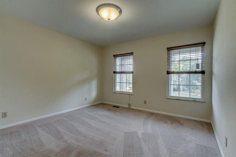 608 Rogers Road Fort Mitchell, KY 41017 - Photo 10 of 18 Gallery Image 10