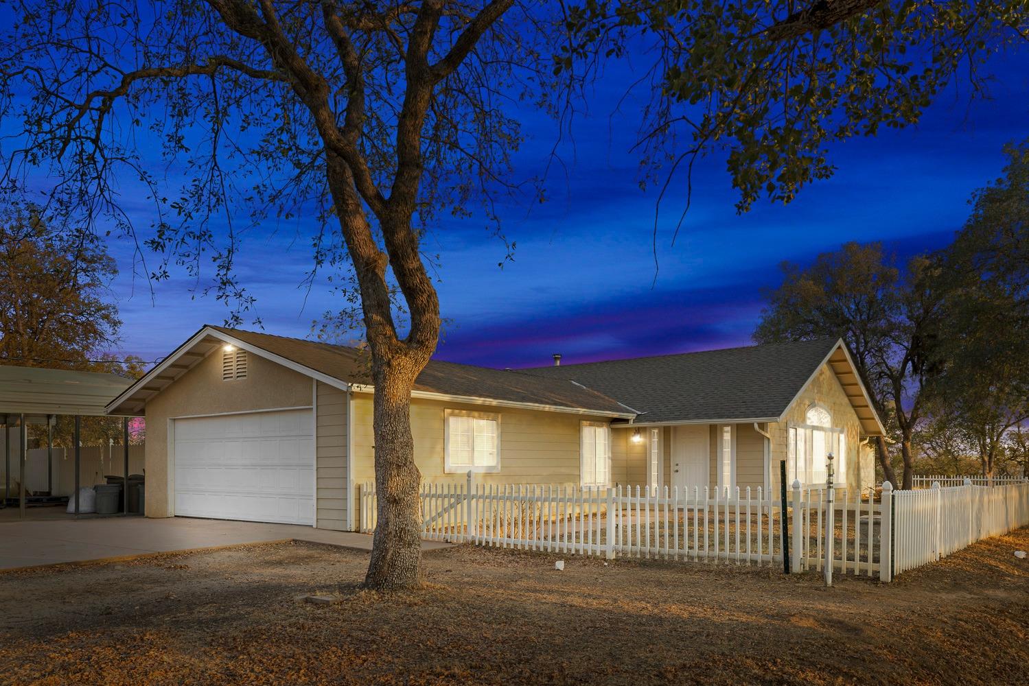 41005 Angus Road Coarsegold, CA 93614 - Photo 1 of 55 Gallery Image 1
