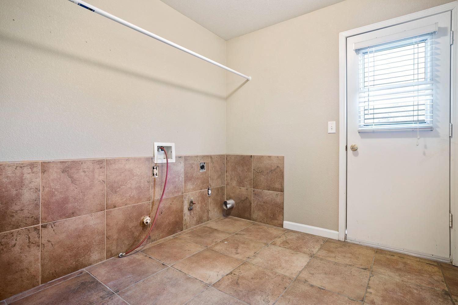 41005 Angus Road Coarsegold, CA 93614 - Photo 32 of 55 Gallery Image 32