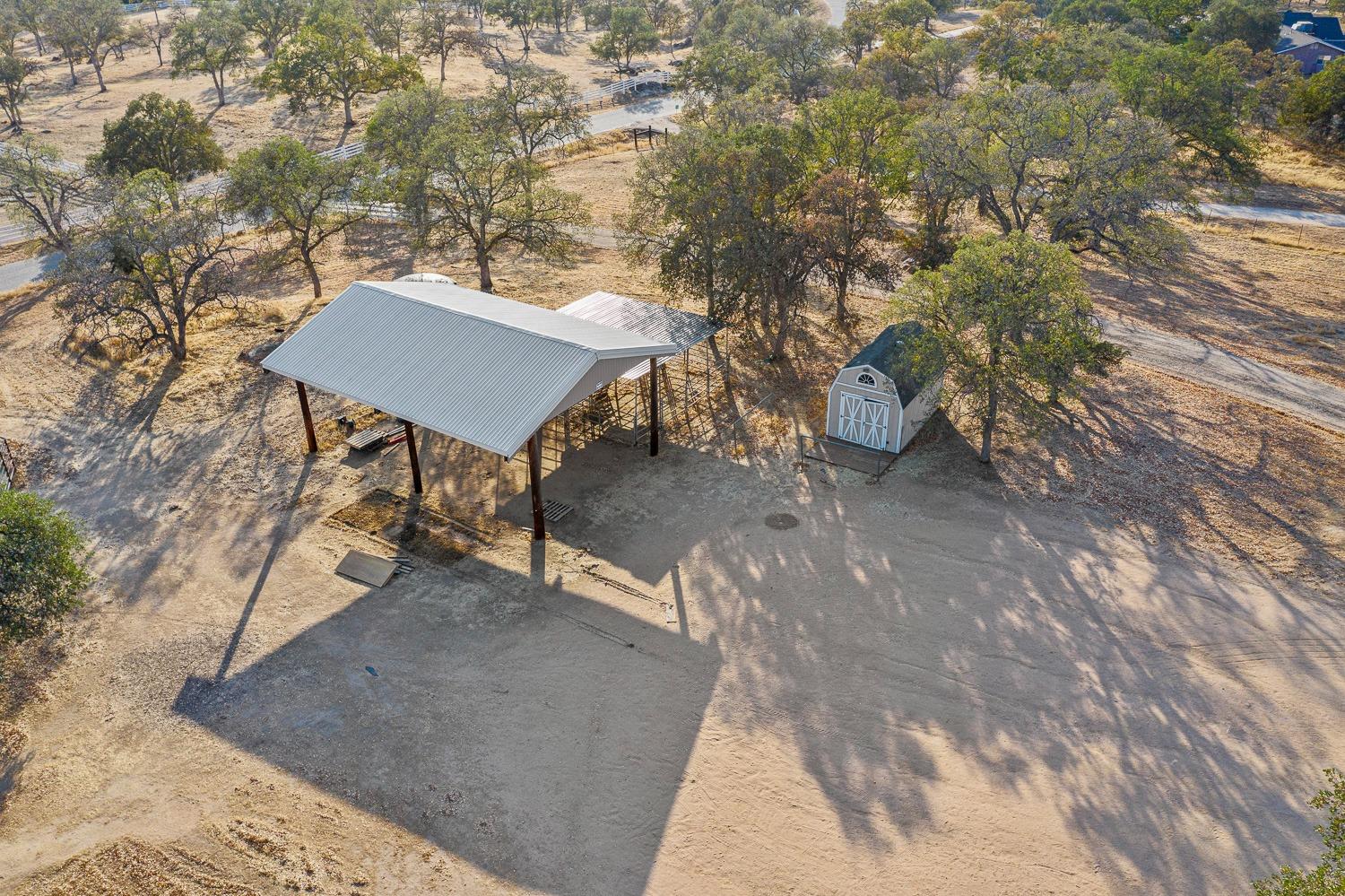 41005 Angus Road Coarsegold, CA 93614 - Photo 41 of 55 Gallery Image 41