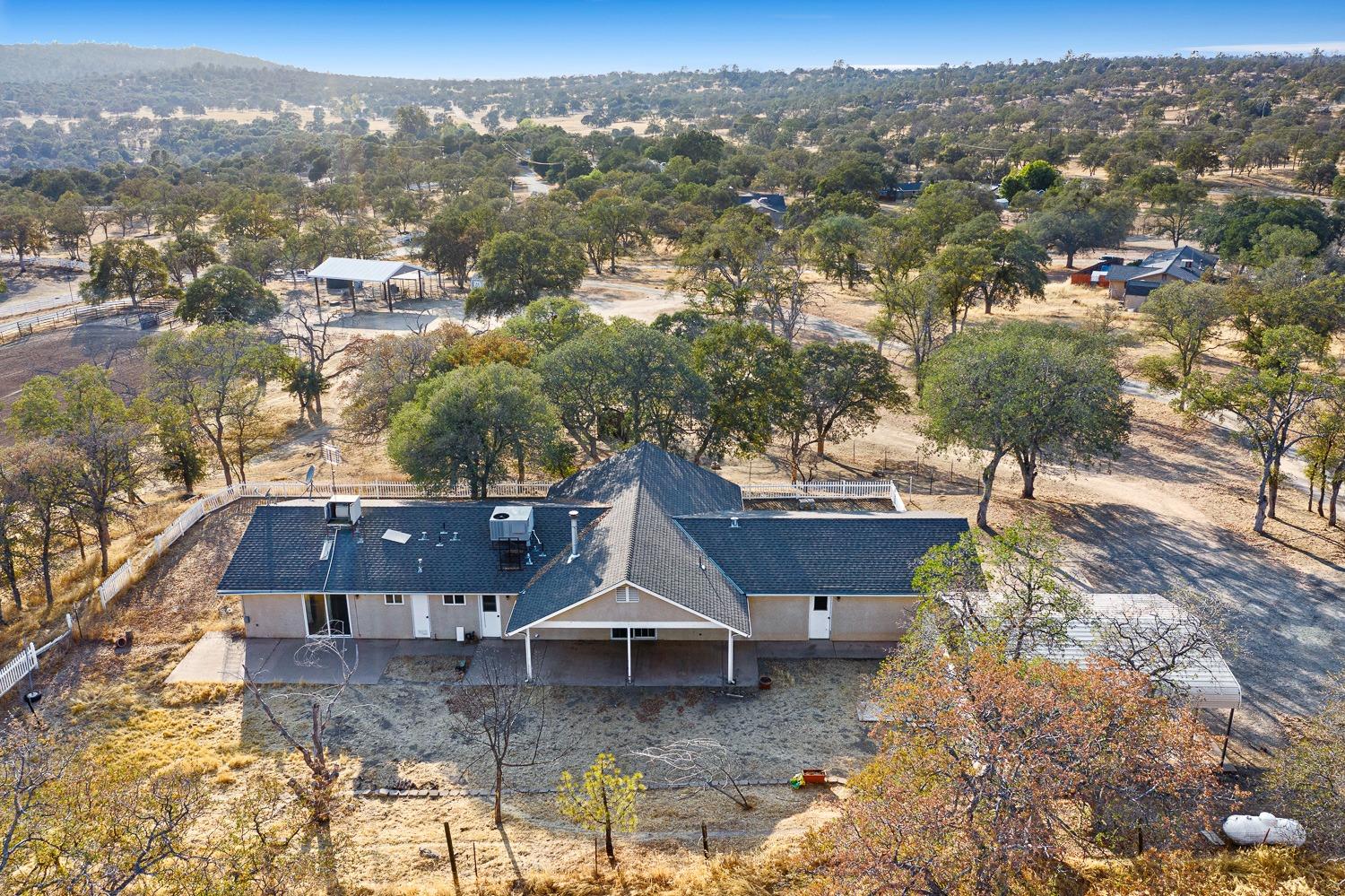 41005 Angus Road Coarsegold, CA 93614 - Photo 45 of 55 Gallery Image 45