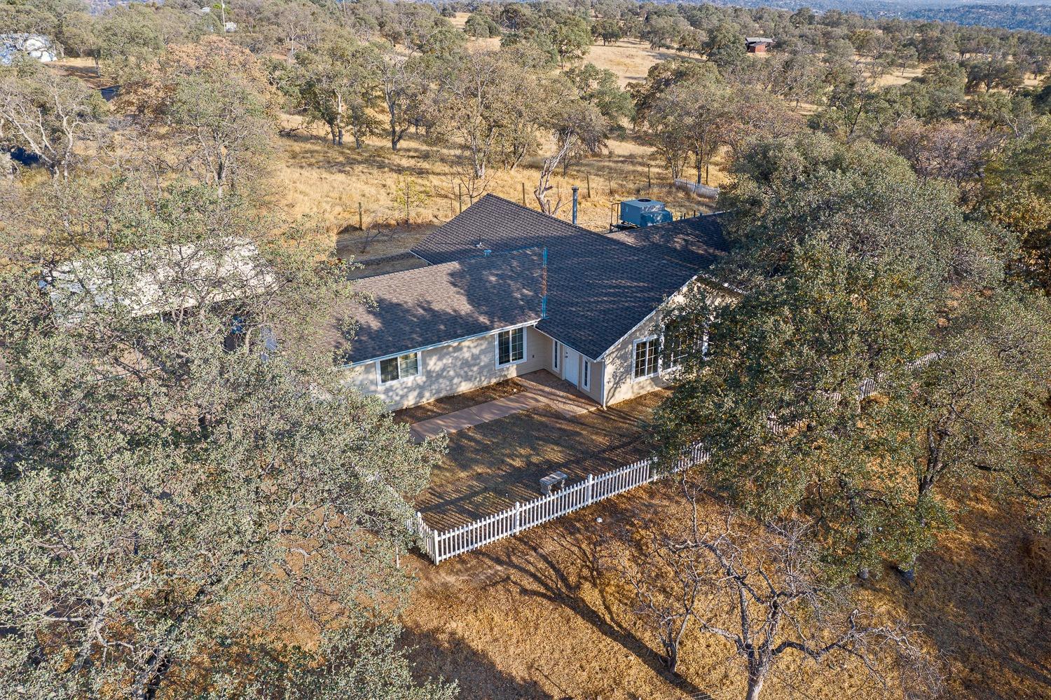 41005 Angus Road Coarsegold, CA 93614 - Photo 51 of 55 Gallery Image 51