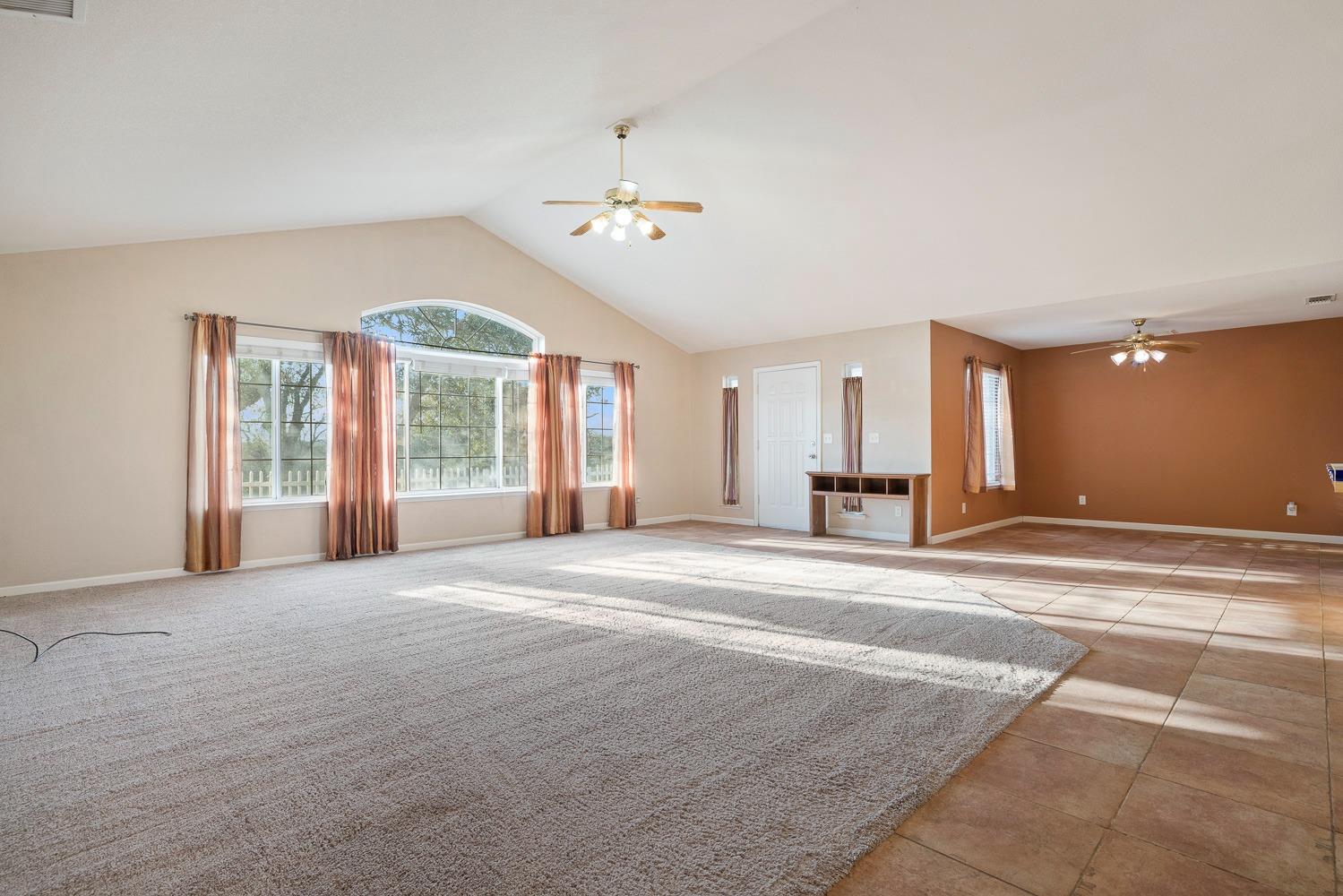 41005 Angus Road Coarsegold, CA 93614 - Photo 9 of 55 Gallery Image 9