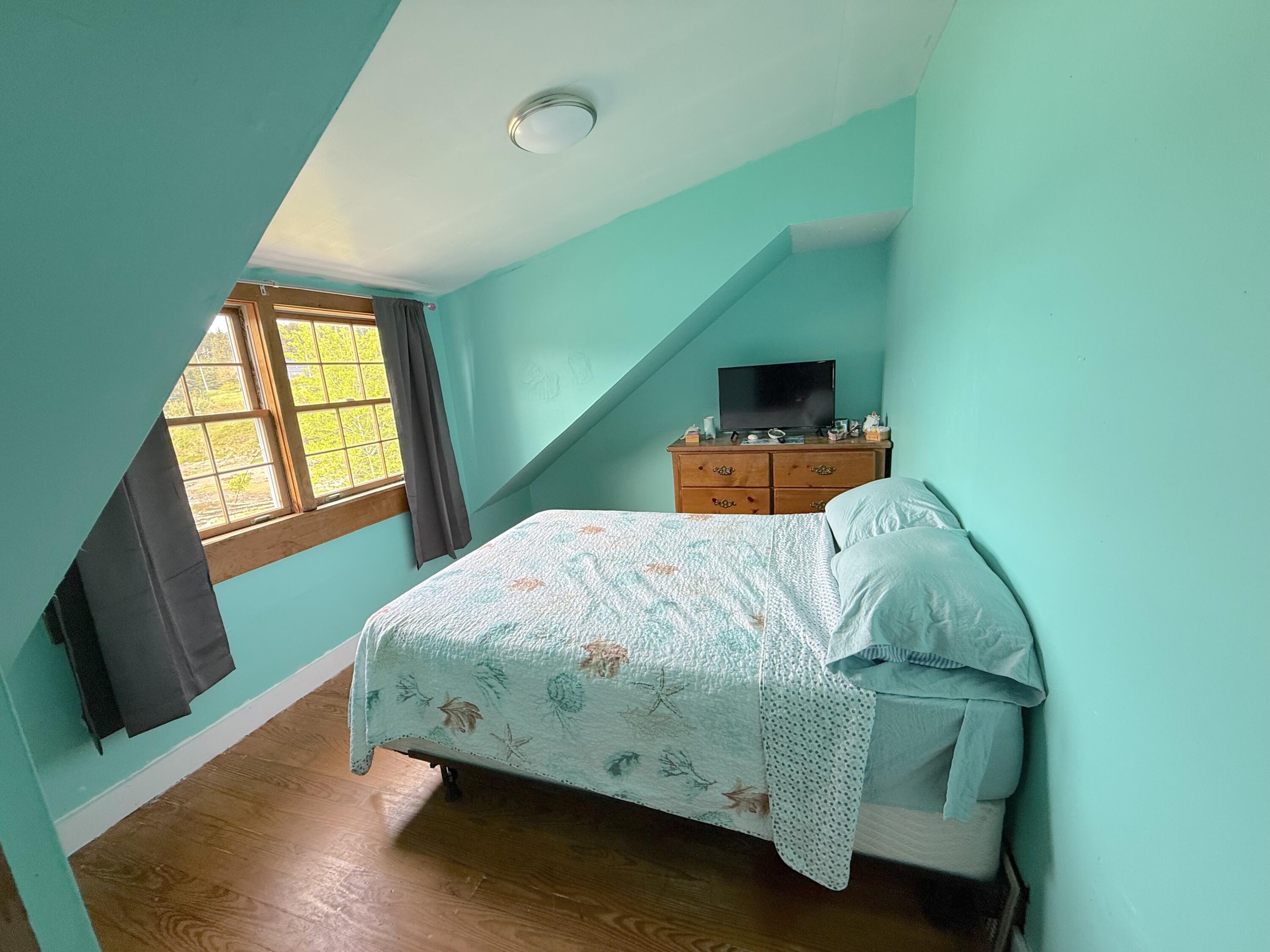 65 East Shore Road Frenchboro, ME 04635 - Photo 32 of 52 aqua bed