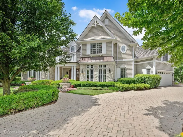 $2,299,000 | 431 Woodland Park Court, Hinsdale, IL 60521