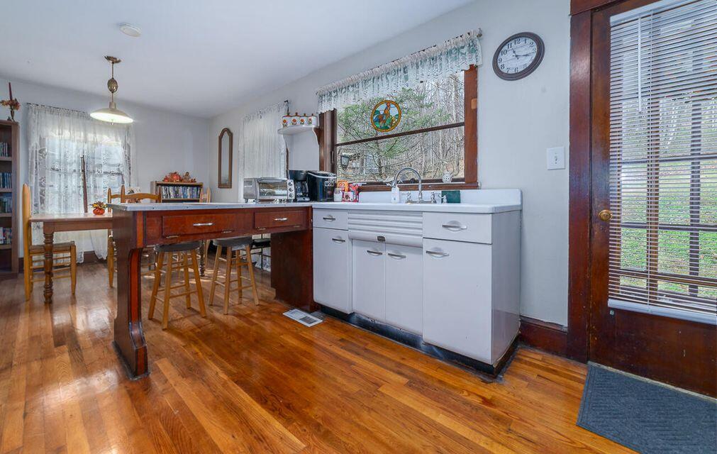 8122 Rich Patch Road Covington, VA 24426 - Photo 27 of 36 a living room with furniture and wooden floor
