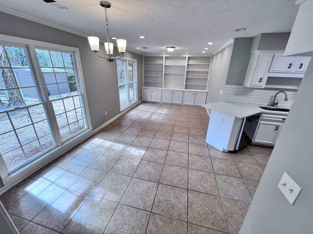 4844 Spring Ridge Drive Columbus, GA 31909 - Photo 9 of 27 Gallery Image 9
