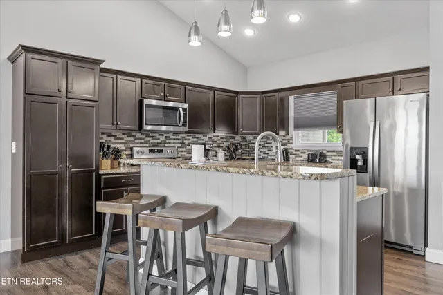 $1,090,000 | 3558 Bohanan Top Road, Sevierville, TN 37876