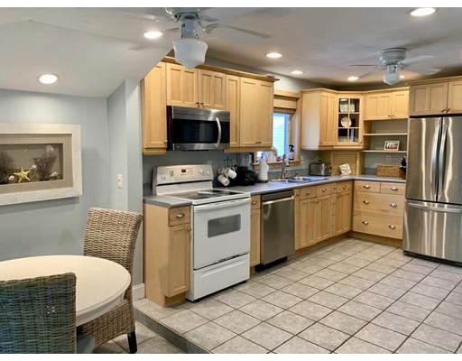 29 Bicknell Road Weymouth, MA 02191 - Photo 11 of 34 Gallery Image 11