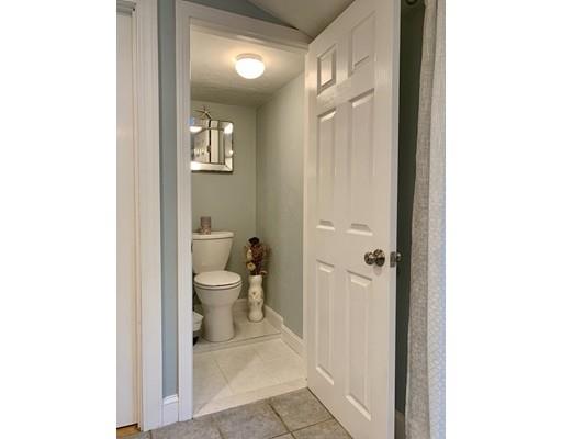 29 Bicknell Road Weymouth, MA 02191 - Photo 18 of 34 Gallery Image 18