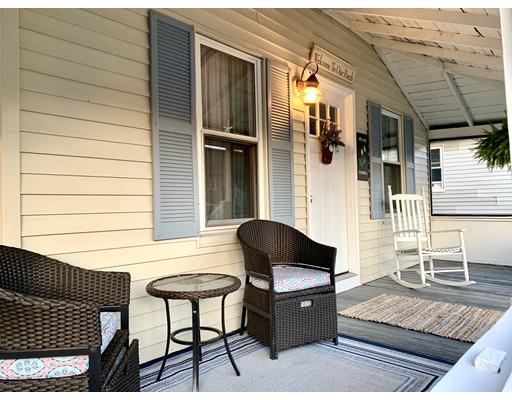 29 Bicknell Road Weymouth, MA 02191 - Photo 4 of 34 Gallery Image 4