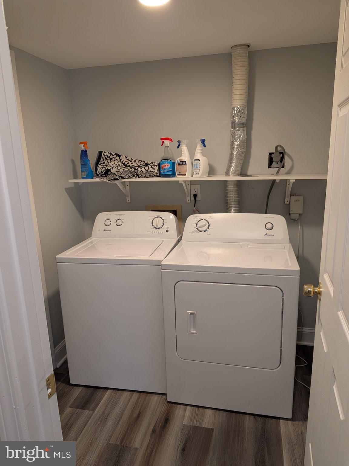1516 Coat Ridge Road Herndon, VA 20170 - Photo 15 of 20 Modern laundry space with essentials.