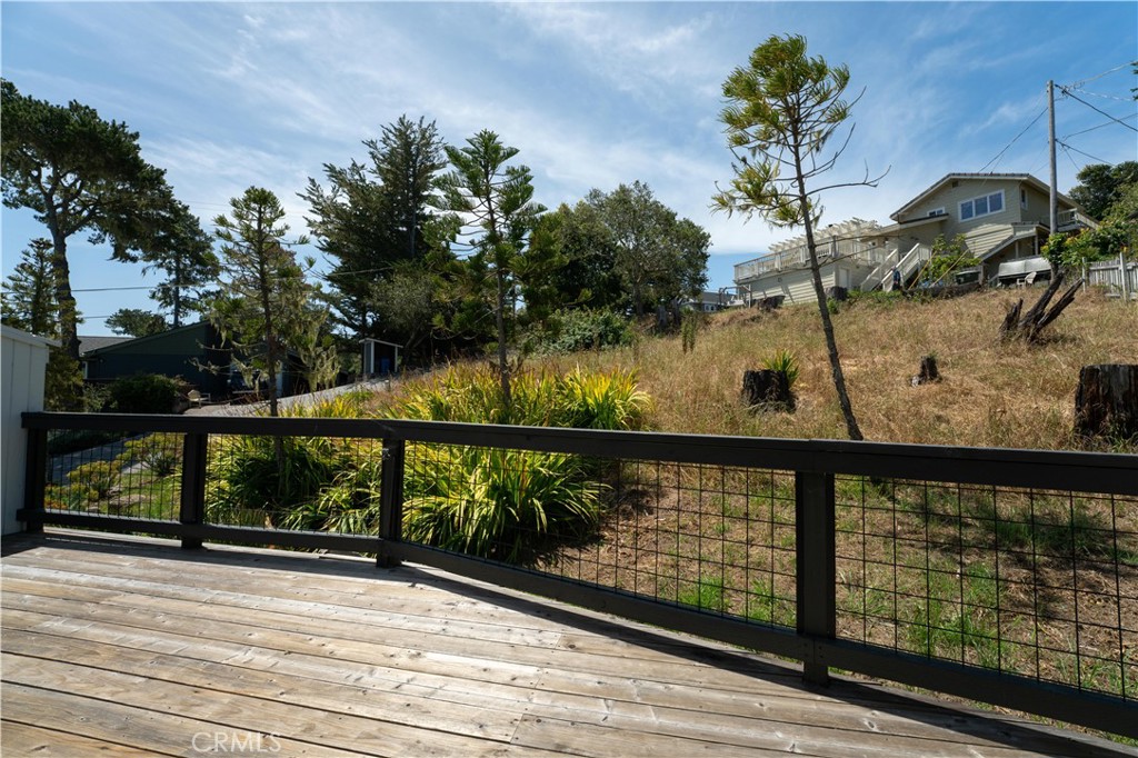 675 Huntington Road Cambria, CA 93428 - Photo 16 of 30 a view of a balcony