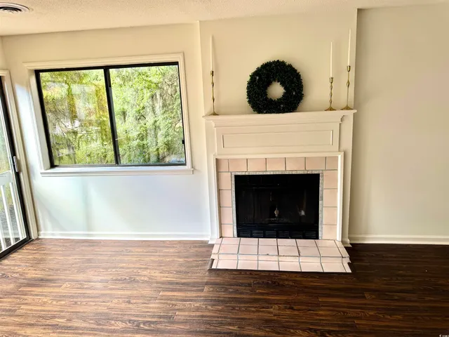 $259,900 | 31 Battery White Court, Unit 1005, Georgetown, SC 29440