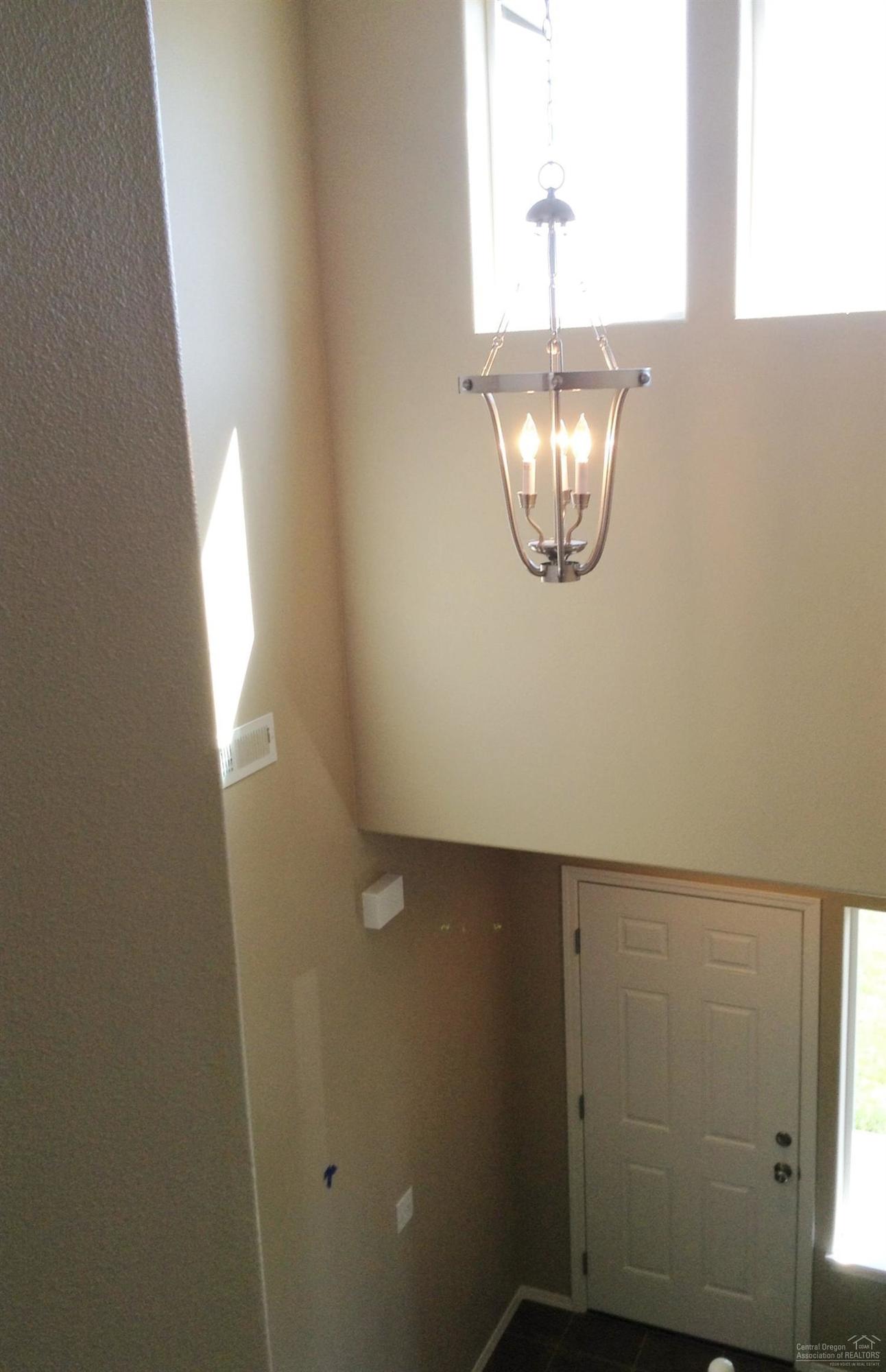 61816 Southeast Rolo Court Bend, OR 97702 - Photo 6 of 20 Home will be similar to photo/rendering