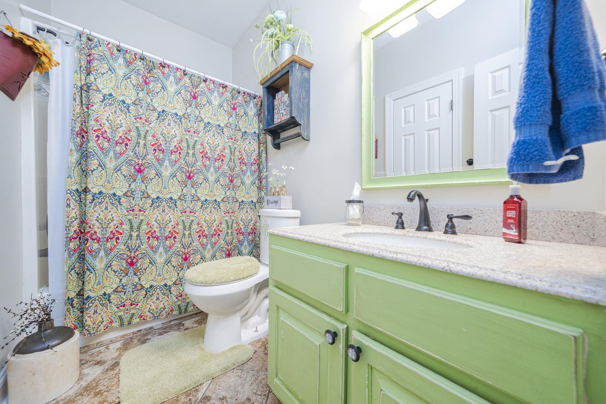 6932 Spring Drive Raleigh, NC 27613 - Photo 20 of 28 Bathroom