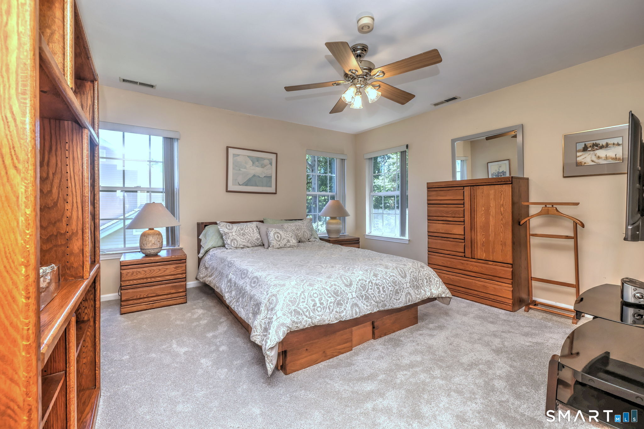 39 Lookout Hill Road Milford, CT 06461 - Photo 22 of 40