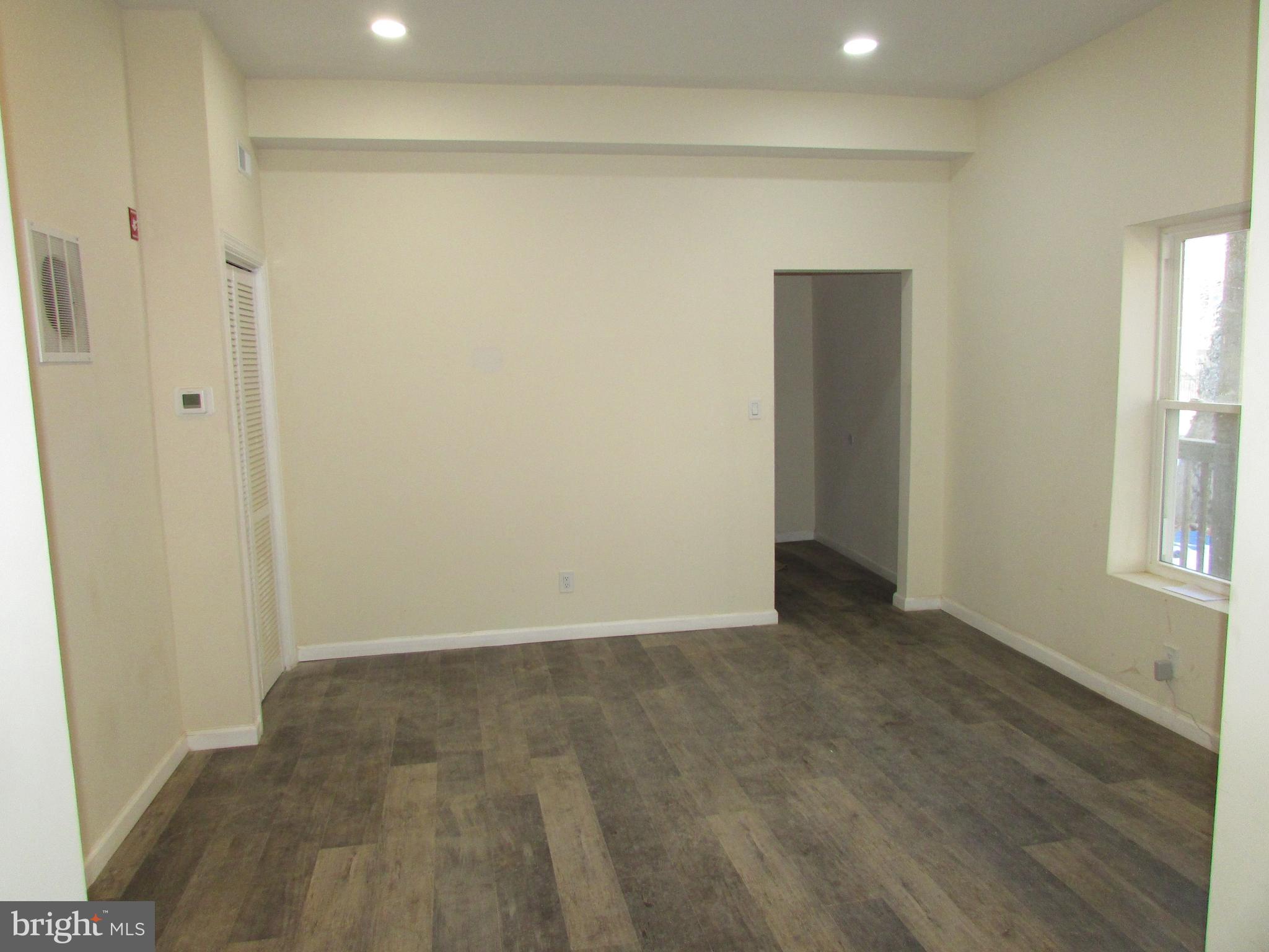 20 Pine Street Beverly, NJ 08010 - Photo 6 of 14