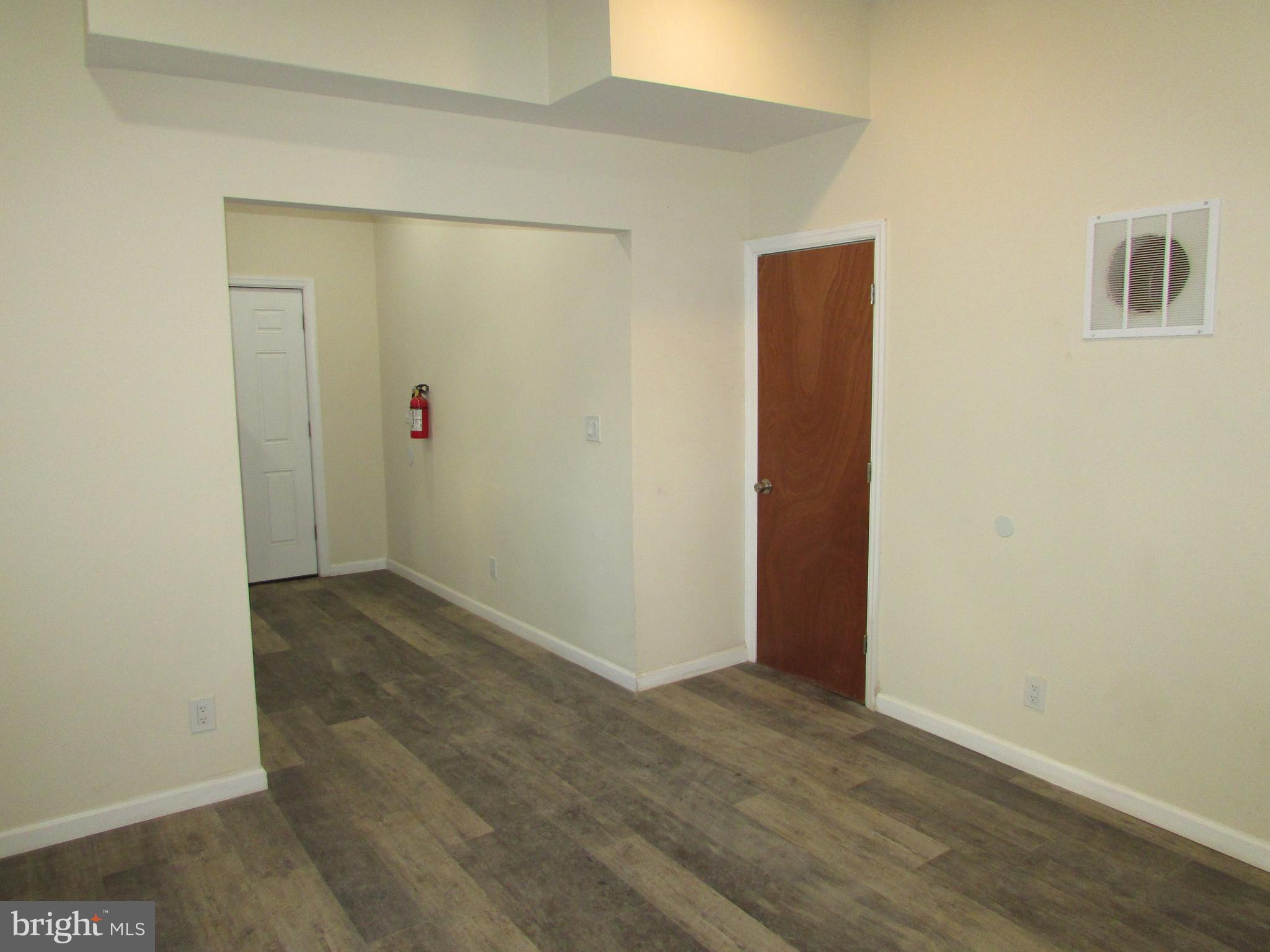 20 Pine Street Beverly, NJ 08010 - Photo 7 of 14