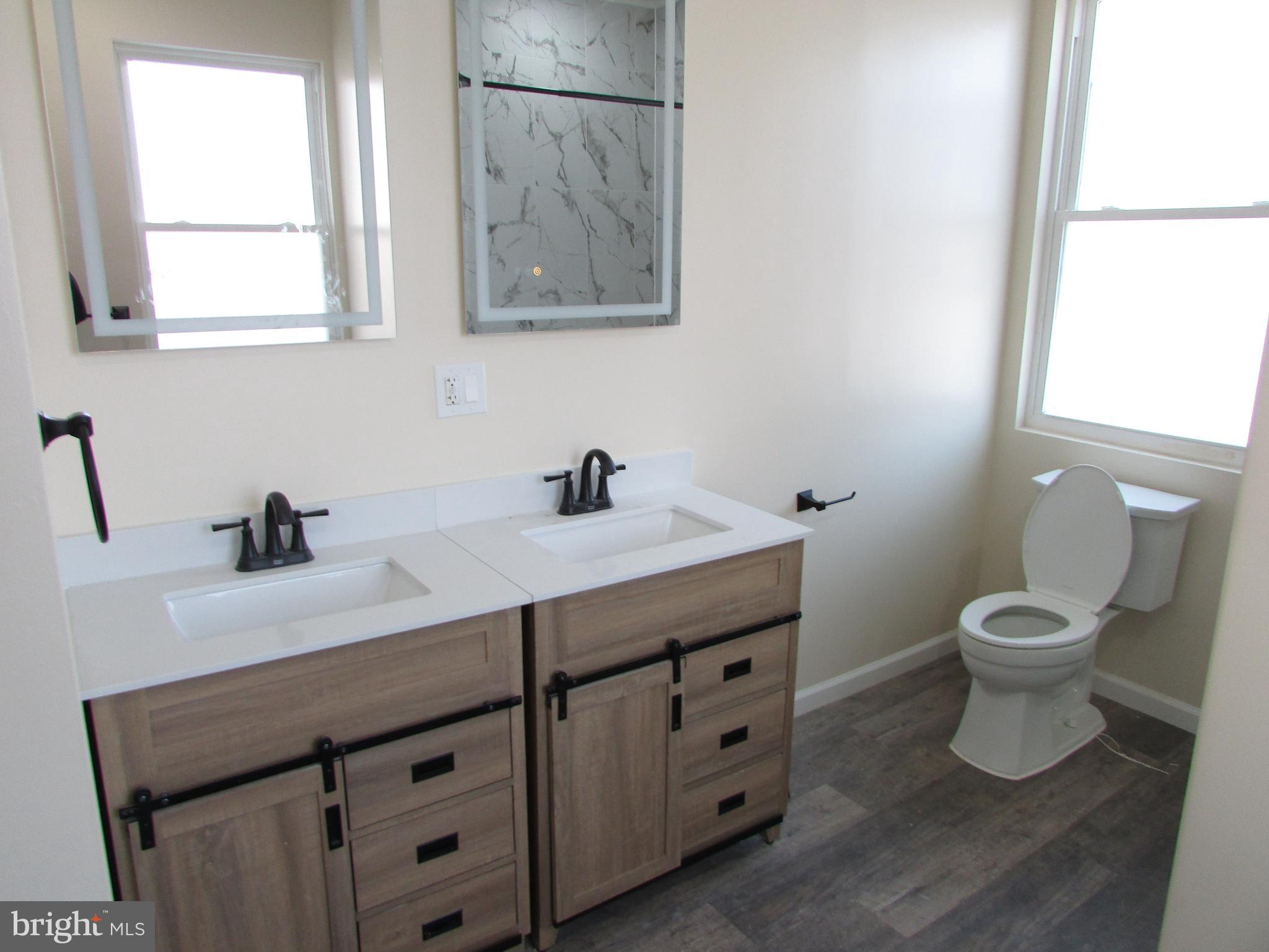 20 Pine Street Beverly, NJ 08010 - Photo 8 of 14