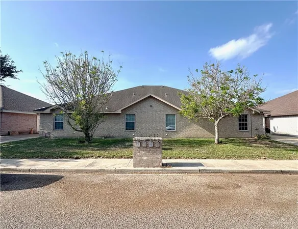 $750 | 1409 Prosperity Drive, Unit 2 3 4, Edinburg, TX 78541