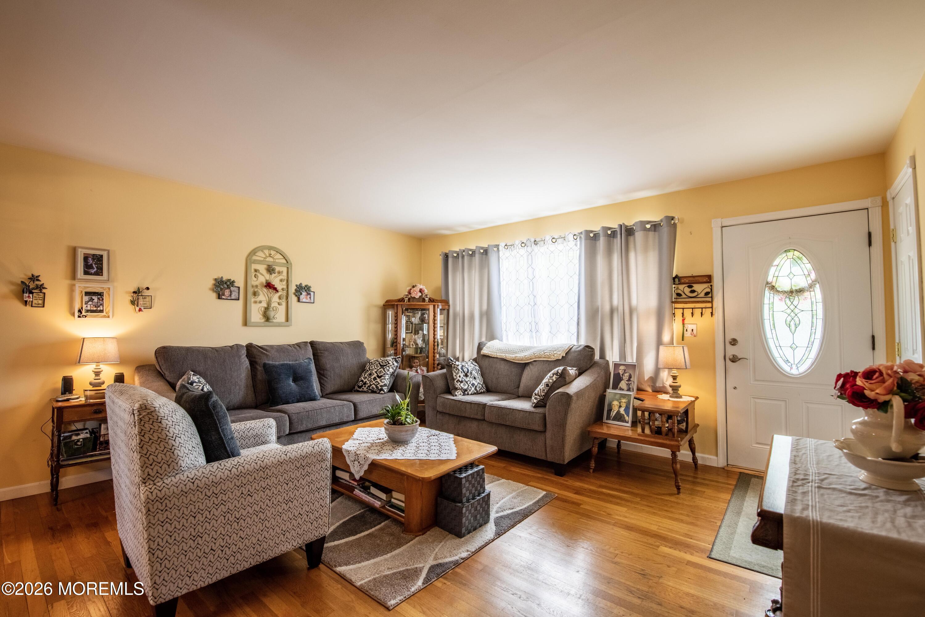133 Poplar Way Brick, NJ 08724 - Photo 10 of 36 DSC_2450-HDR copy