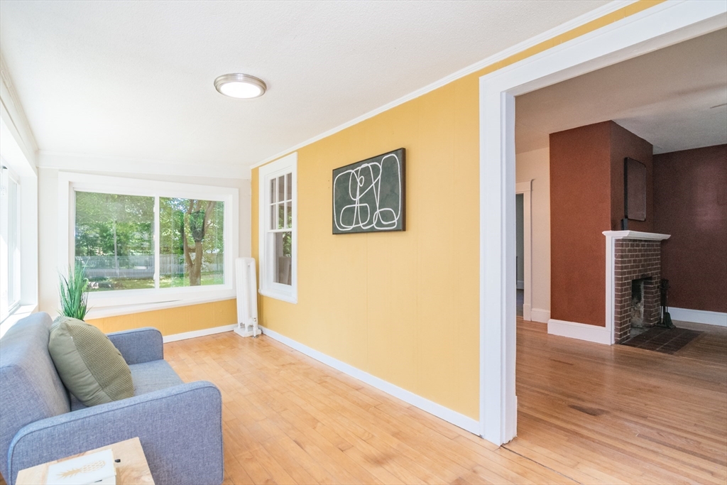 2306 Wilbraham Road Springfield, MA 01129 - Photo 15 of 34