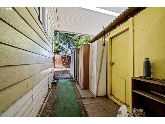 $95,000 | 1225 West 10th Avenue, Unit 50, Junction City, OR 97448