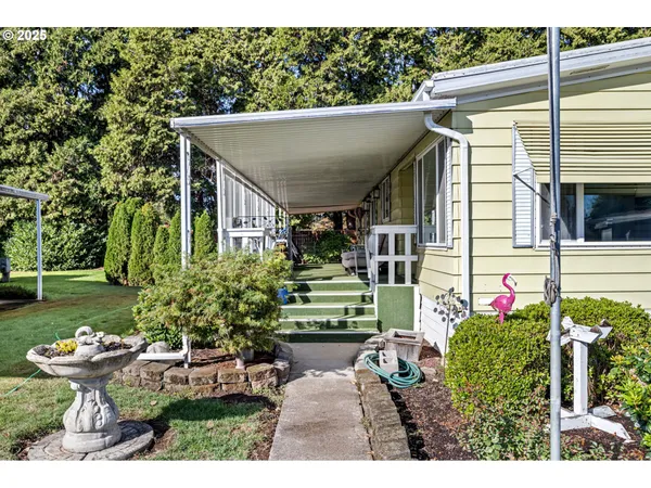 $87,500 | 1225 West 10th Avenue, Unit 50, Junction City, OR 97448