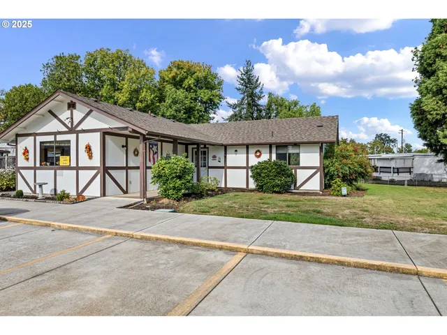 $95,000 | 1225 West 10th Avenue, Unit 50, Junction City, OR 97448