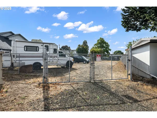 $87,500 | 1225 West 10th Avenue, Unit 50, Junction City, OR 97448