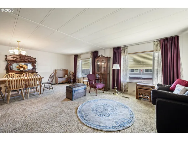 $87,500 | 1225 West 10th Avenue, Unit 50, Junction City, OR 97448
