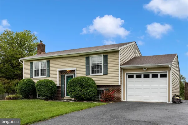 $500,000 | 11005 Horseshoe Drive, Frederick, MD 21701